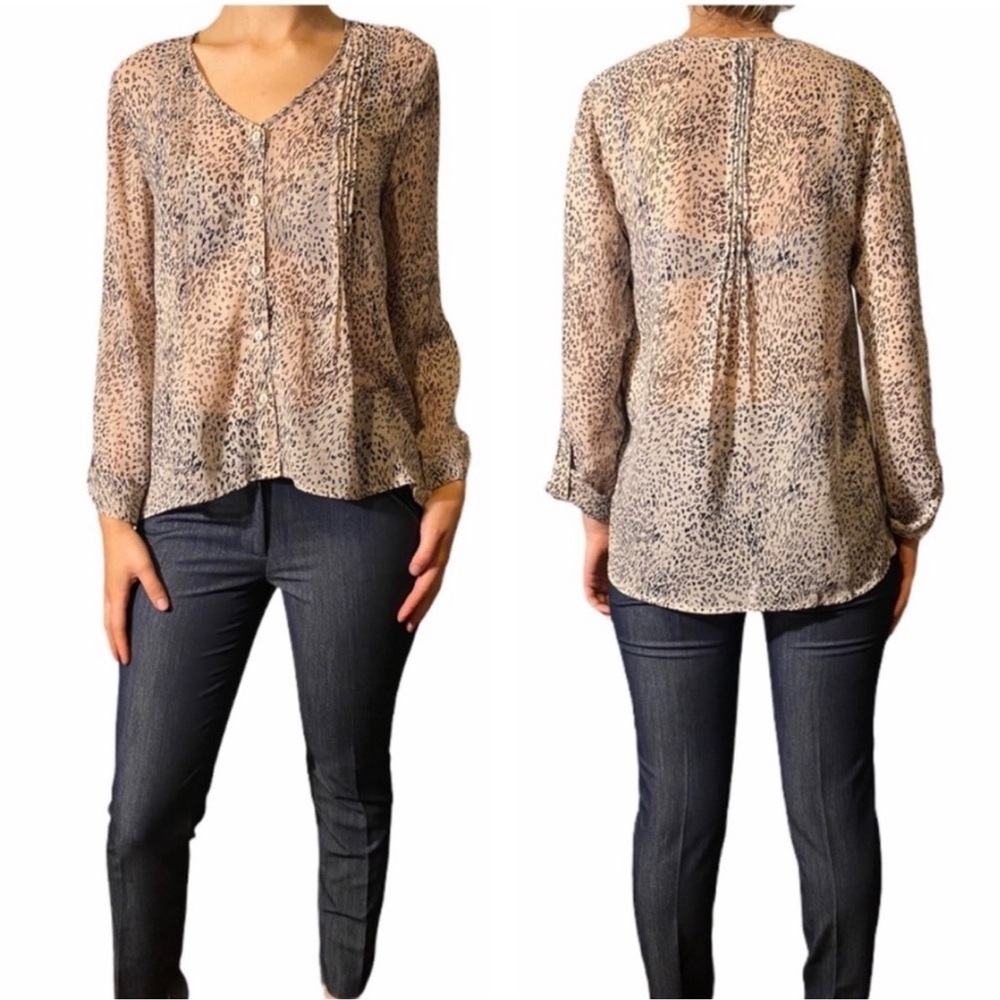 Pins and Needles Leopard Print Semi Sheer V-Neck Blouse Size Small